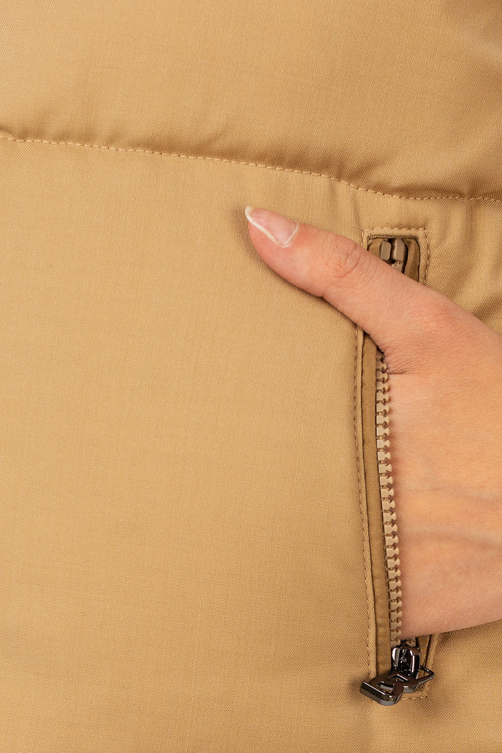 How it works: catalog shooting. Ian Vanker: product and fashion photographer in Belgrade, Serbia