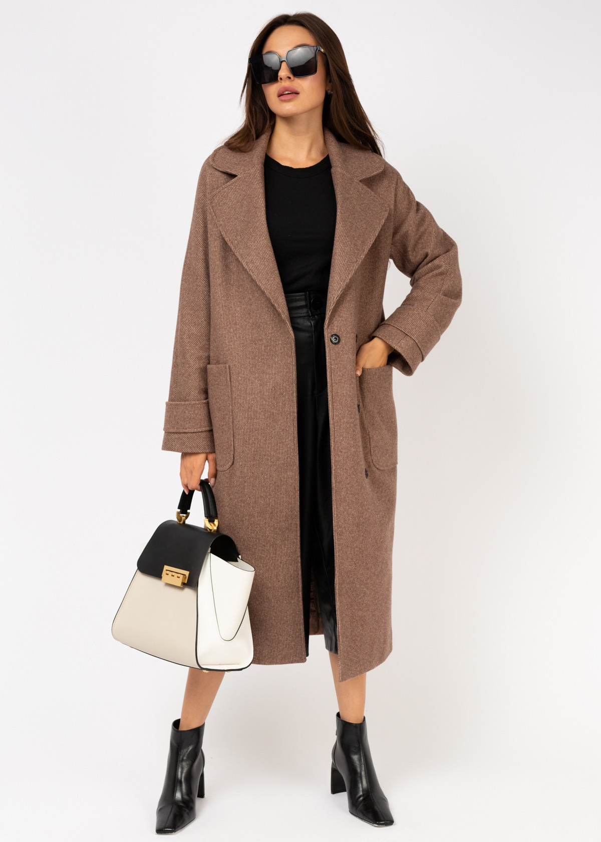 How it works: catalog shooting. Ian Vanker: product and fashion photographer in Belgrade, Serbia