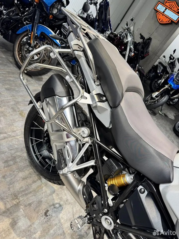 BMW R1200GS Adventure. Hello Davidson, Москва. Только хорошие мотоциклы…