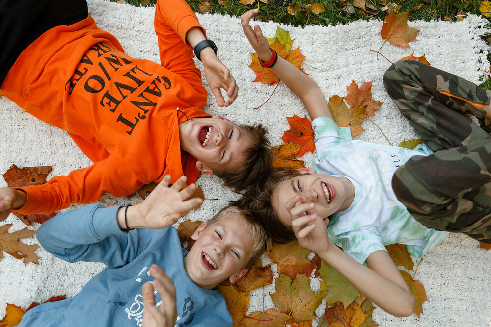 Прогулка в парке. Классный фотограф, по мнению школьников