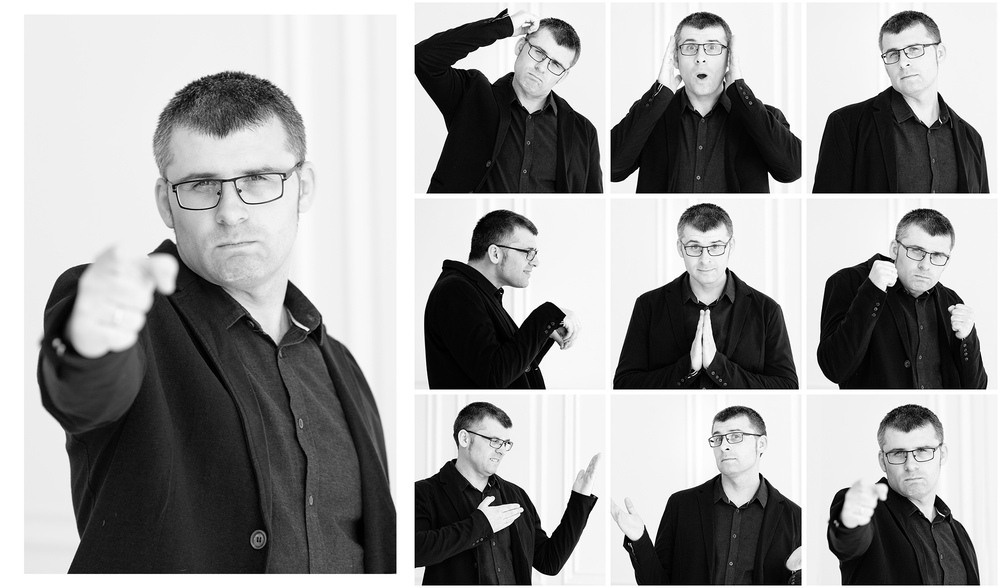 Фото в кабинке. Классный фотограф, по мнению школьников