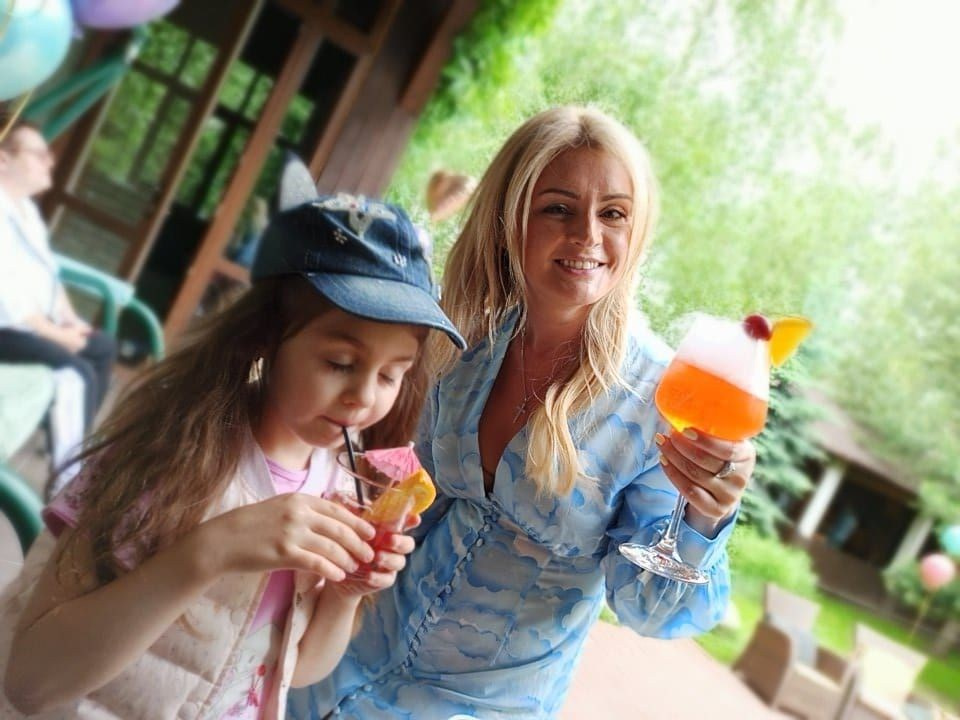 Ведущий + диджей + 1 из 8 моих услуг в подарок!