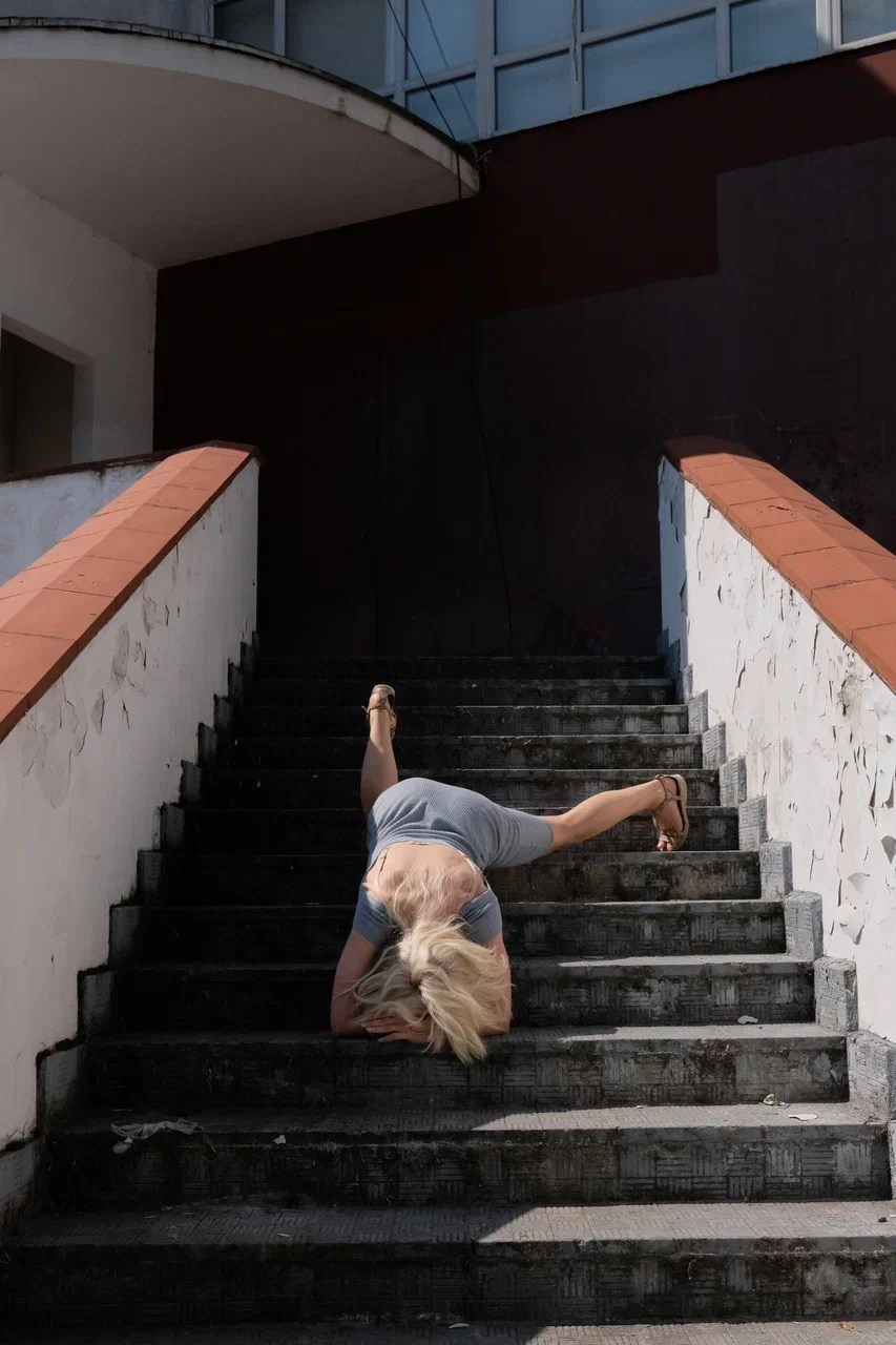 Flesh and Stone. Jane Efremova, artist and curator based in Belgrade, Serbia