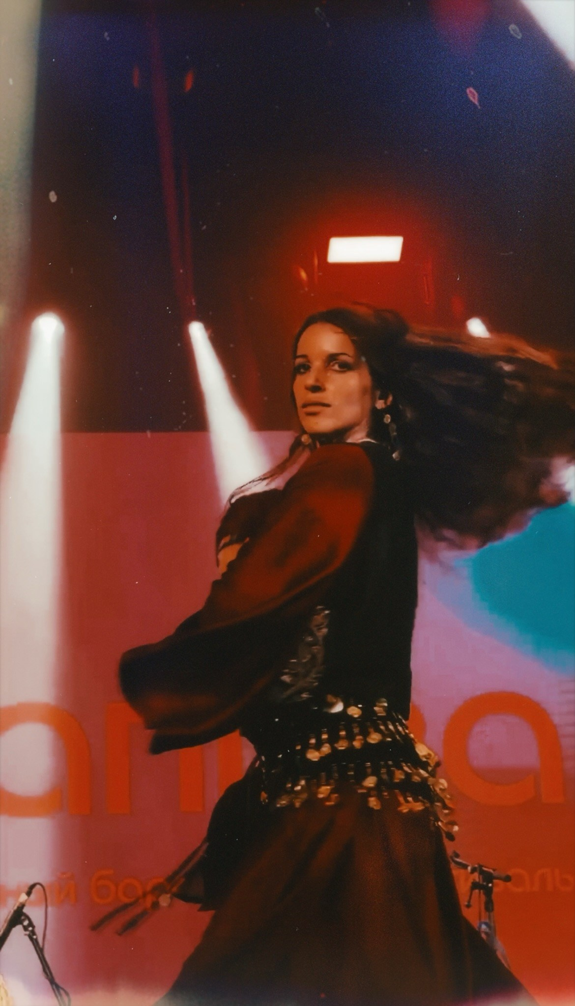 Carina Clavijo Dance. Cari Clavijo | dancer | artist