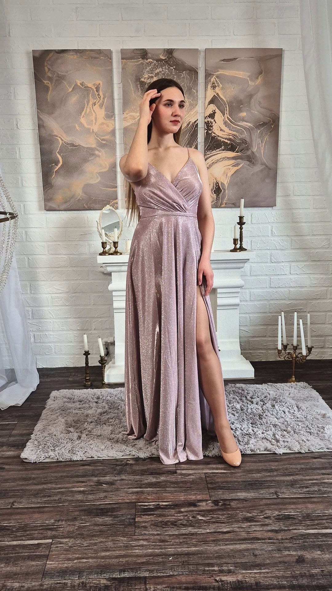 Длинные платья. Интерьерная фотостудия Background в Омске