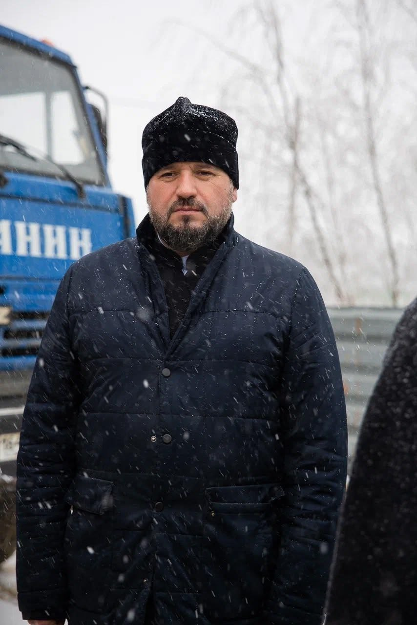 Благочинный Северо-Западного храма принял участие в освящении куполов строящегося храма. Саратовское Северо-Западное благочиние