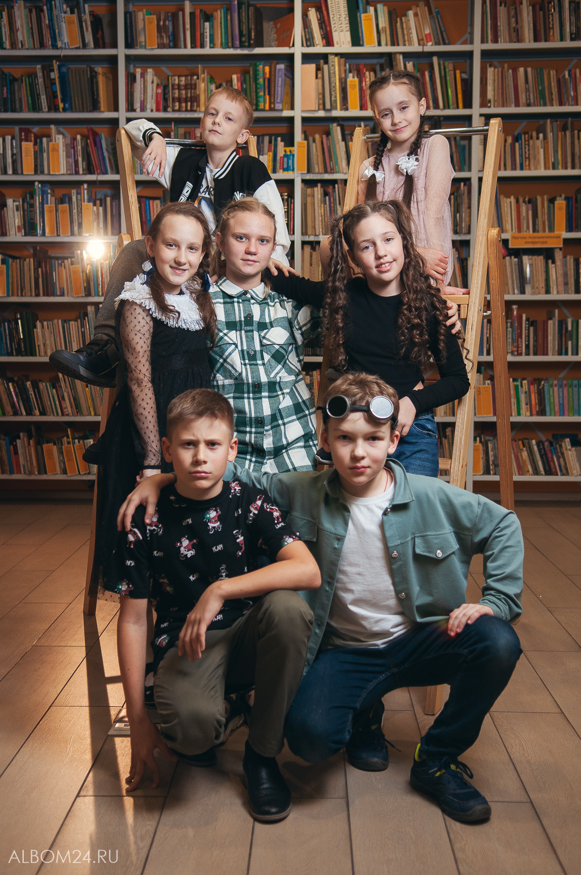 Съемка на выпускной альбом Школа № 151 4В класс. Выпускные альбомы и фотосъемка в Красноярске