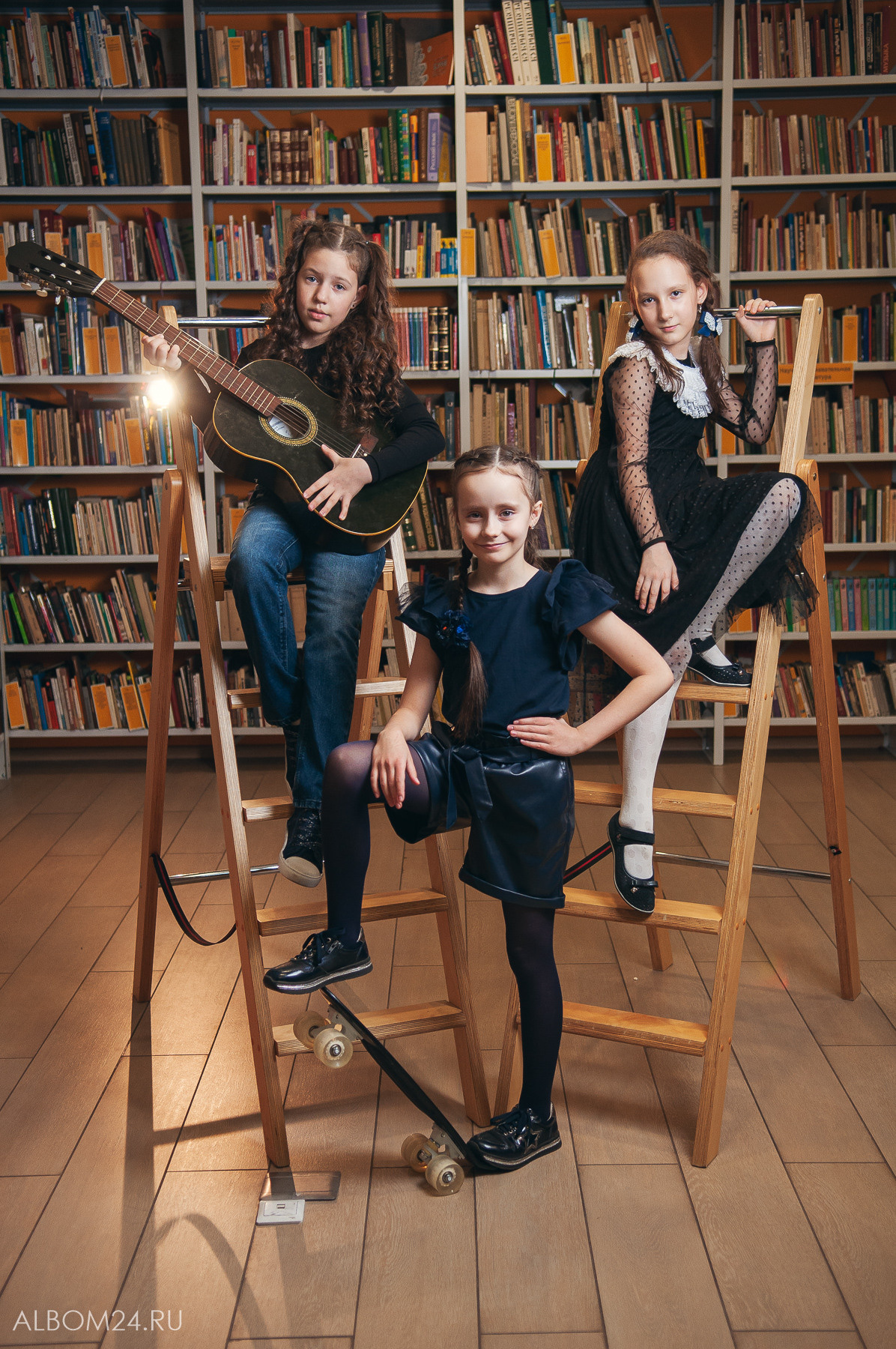 Съемка на выпускной альбом Школа № 151 4В класс. Выпускные альбомы и фотосъемка в Красноярске