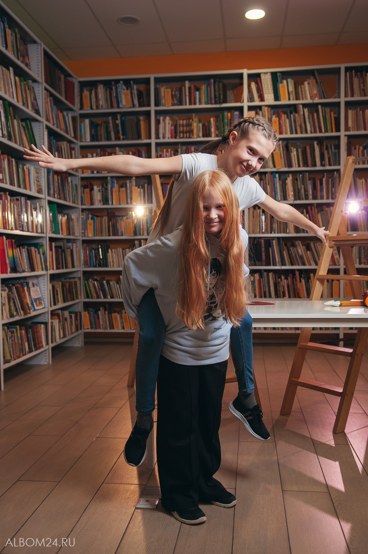 Съемка на выпускной альбом Школа № 151 4В класс. Выпускные альбомы и фотосъемка в Красноярске