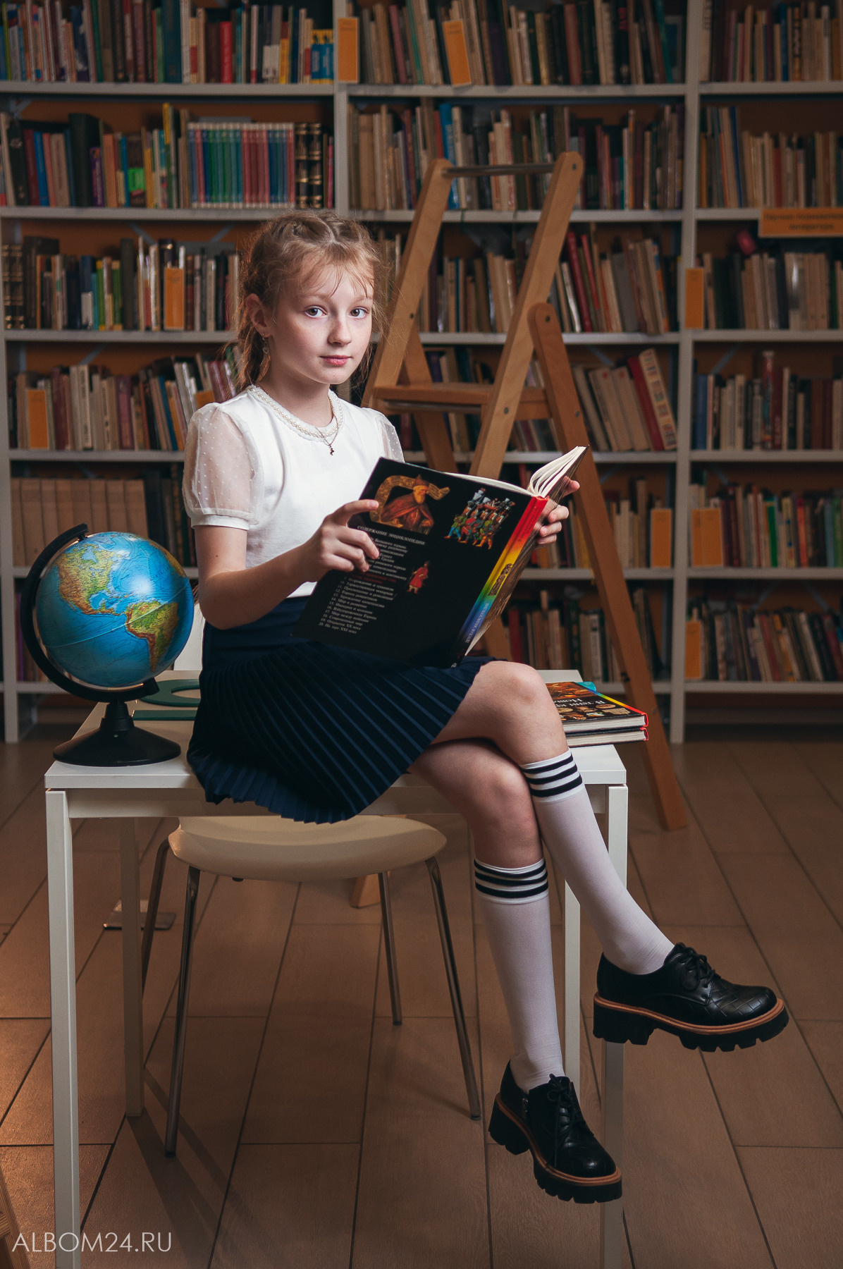 Съемка на выпускной альбом Школа № 151 4В класс. Выпускные альбомы и фотосъемка в Красноярске