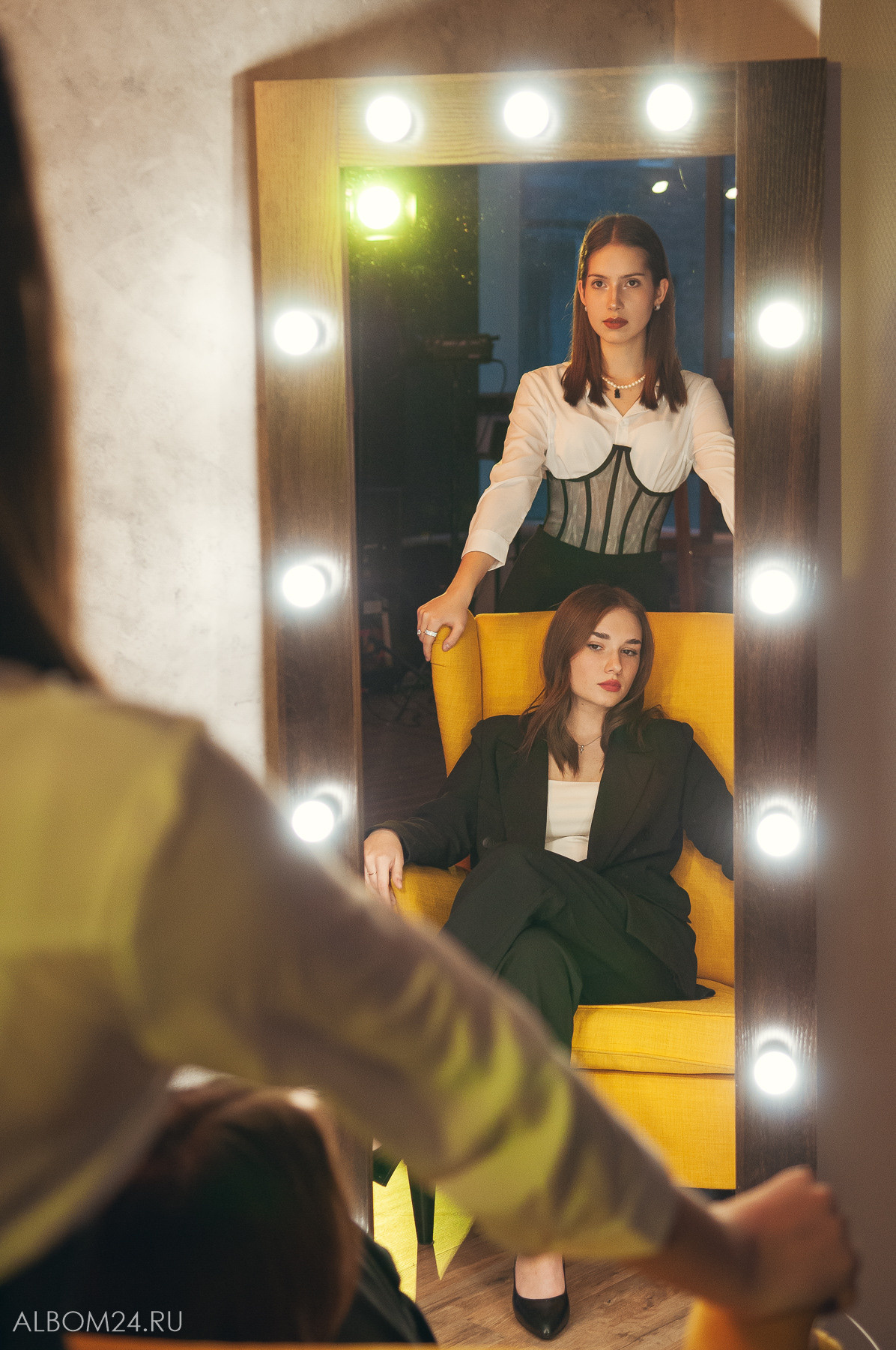 Съемка на выпускной альбом Гимназия № 2, 11"Б» класс. Выпускные альбомы и фотосъемка в Красноярске