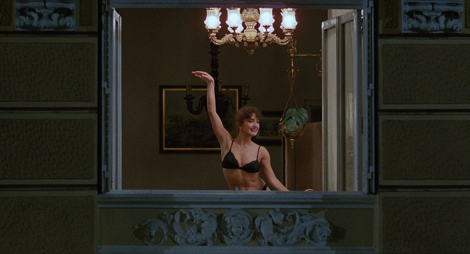 Frame Within to Frame / Кадр в кадре — Композиционный приём #1. TENZO | Creative Producer / Art Director