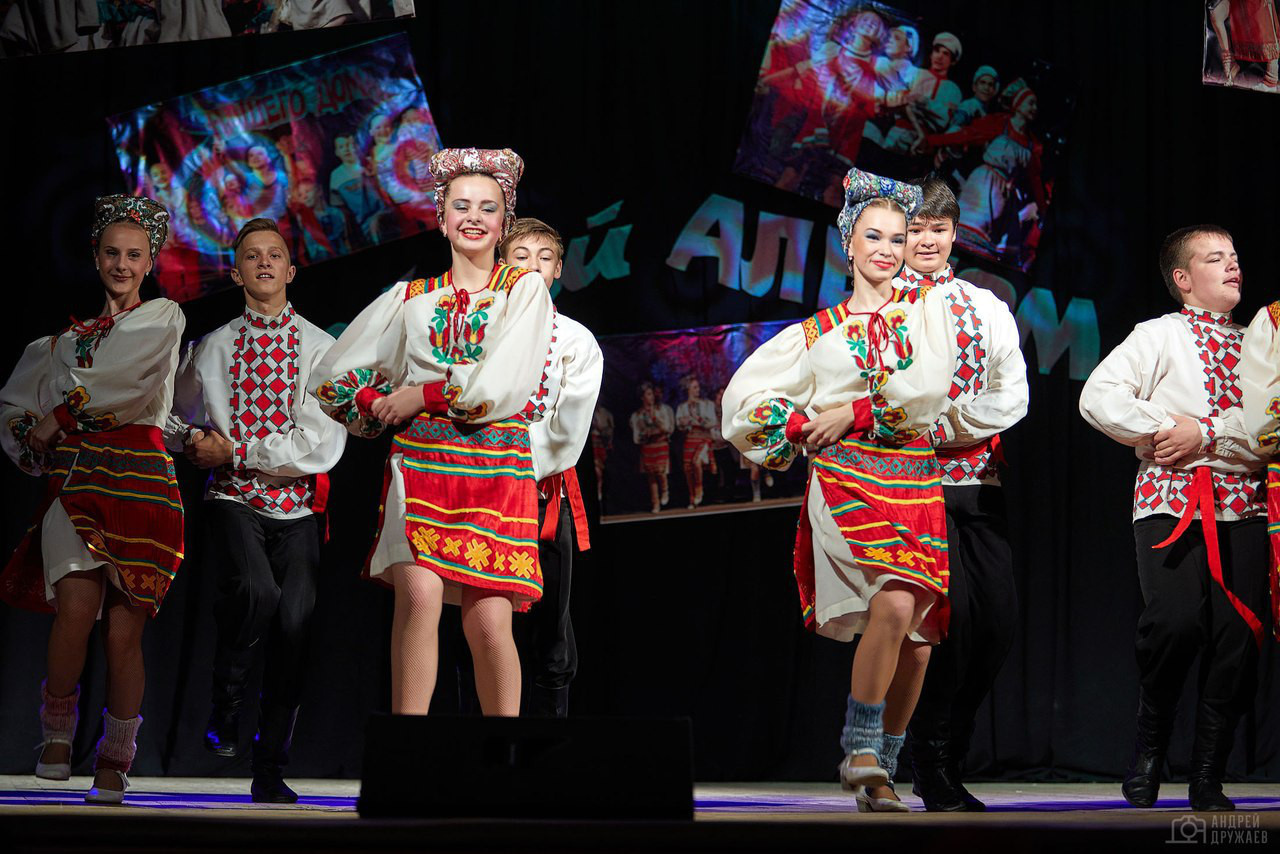 ОХА"РОСИНКА". Дворец Культуры г. Заволжья