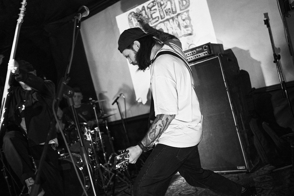 Сожитель, Смерть На Пляже, Линия Бикини, Выродок, Мразь. Иван Кобяков