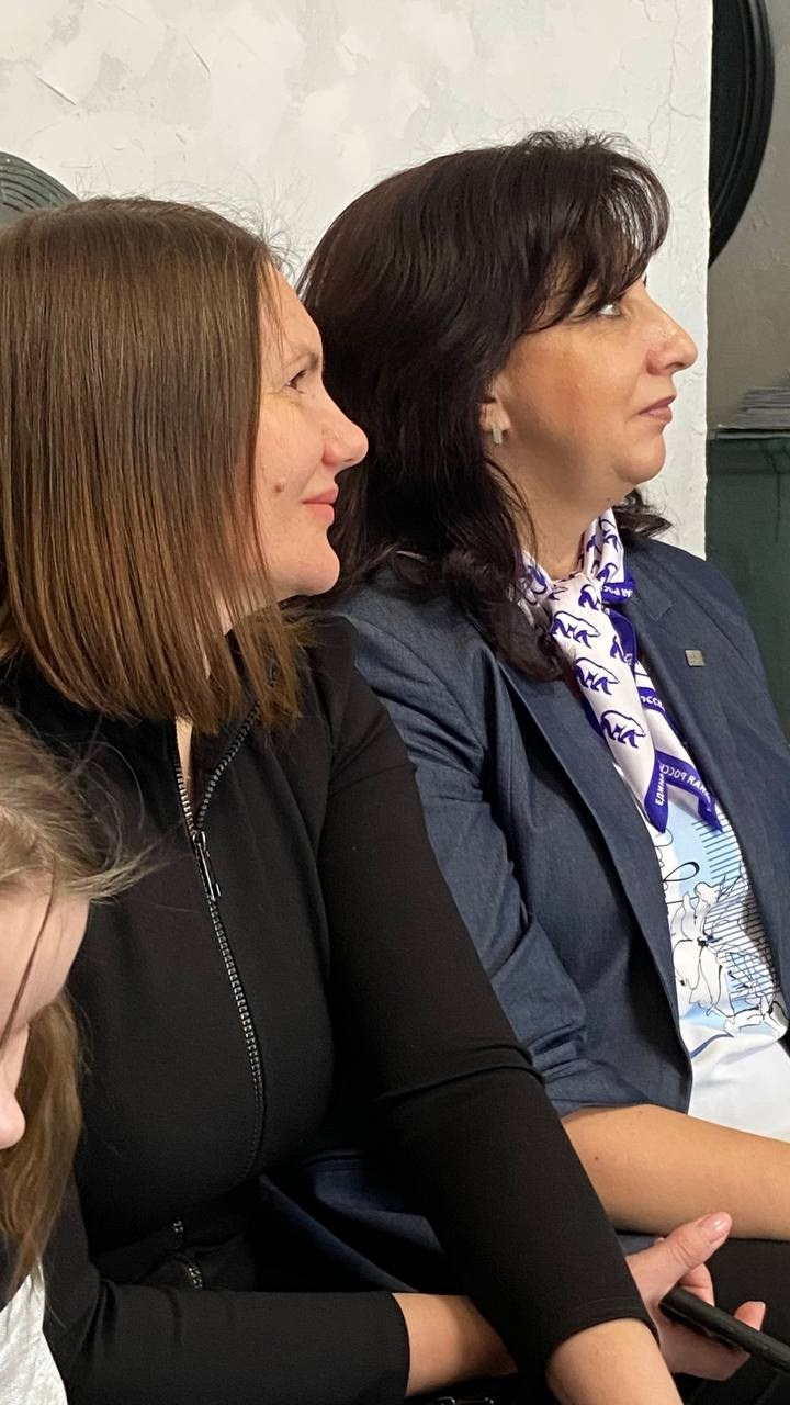 Памятник Курыжову Д. К. Женсовет микрорайона Южный Домодедово