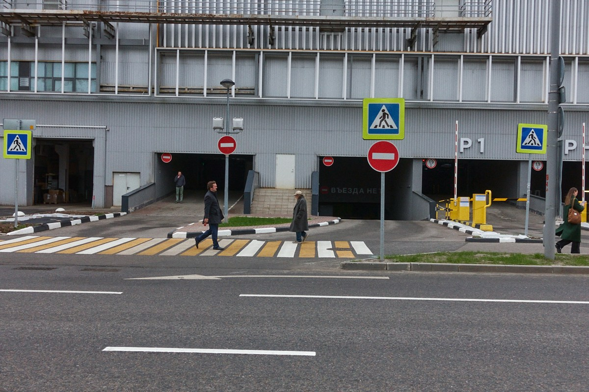 Кто зажигает глаза?. Иван Кобяков