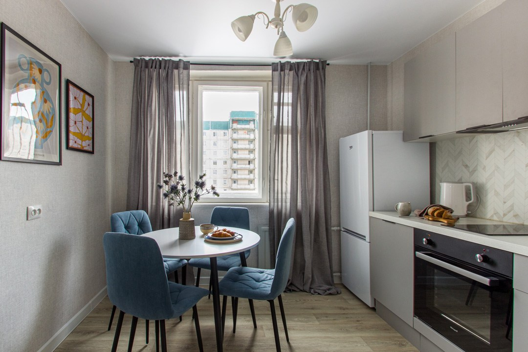 Коллонтай. Главная