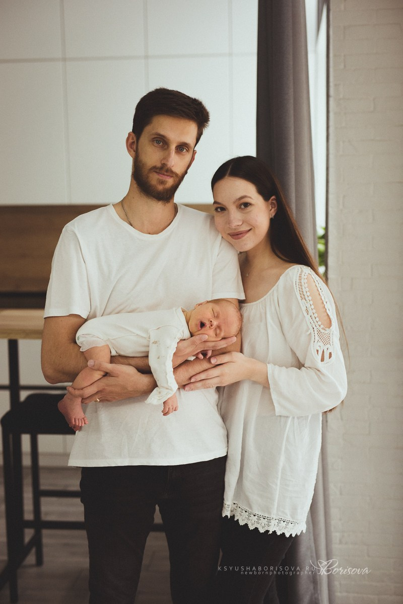 Фотосессия дома с новорожденным. Фотограф новорожденных в Магнитогорске Ксюша Борисова