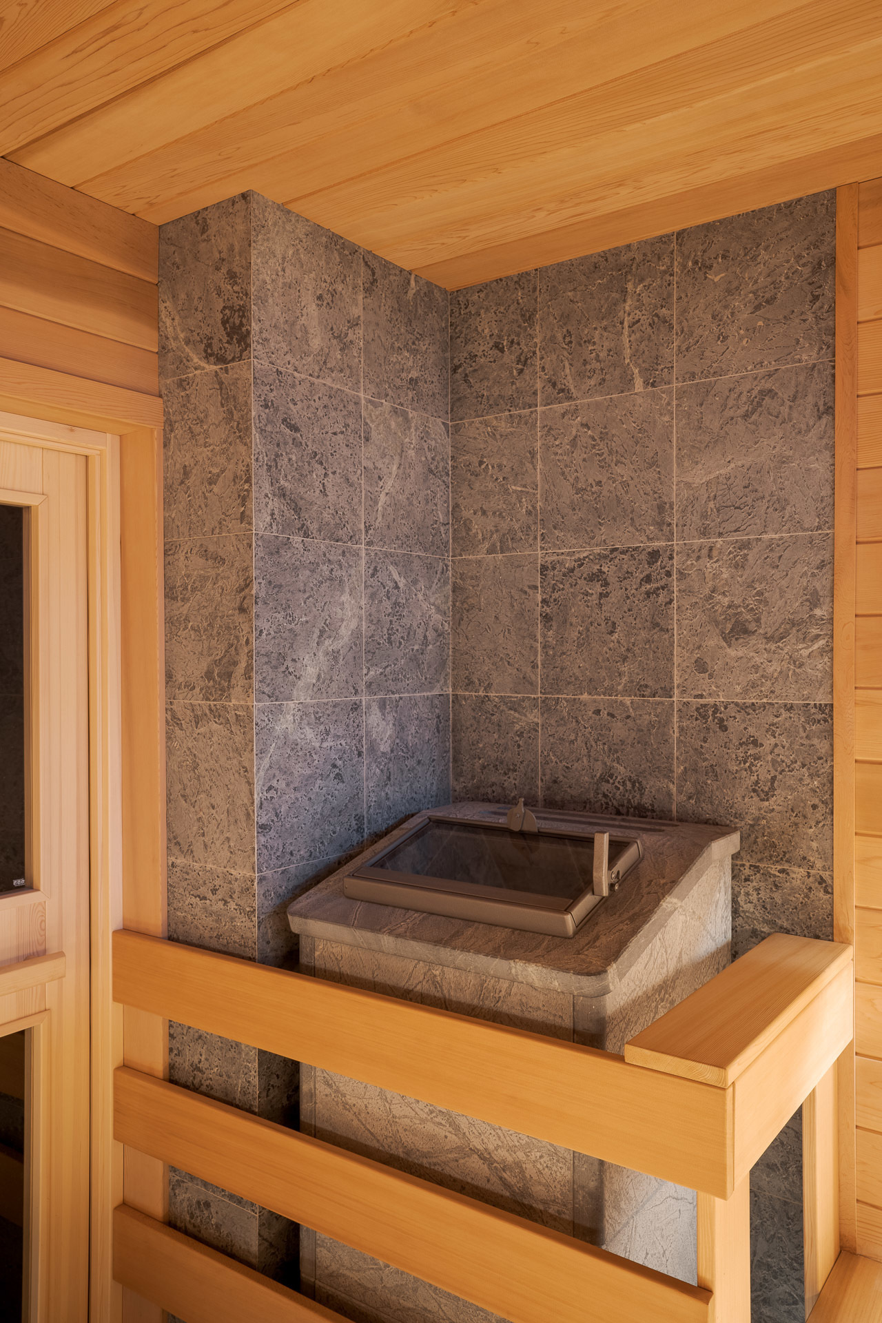 Sauna and bath in the Leningrad region. Svyatoslav Bunkov | photographer