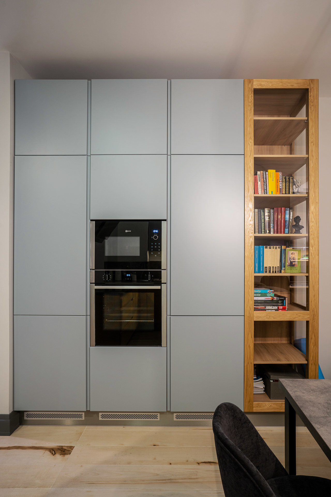 Apartment on Vasilyevsky Island. Svyatoslav Bunkov | photographer