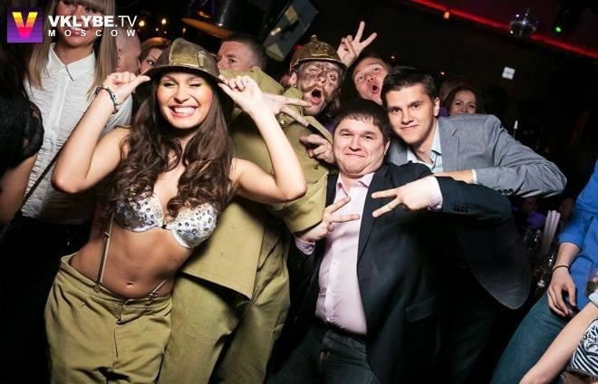 Ведущий корпоратива пожарников.