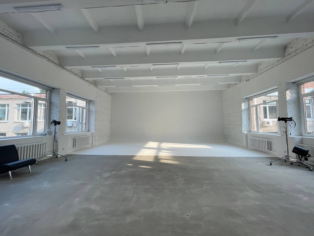 Подборка фотостудий с фотографиями интерьера. Свадебный и семейный фотограф и видеограф в Екатеринбурге Полянские Тимур и Анастасия