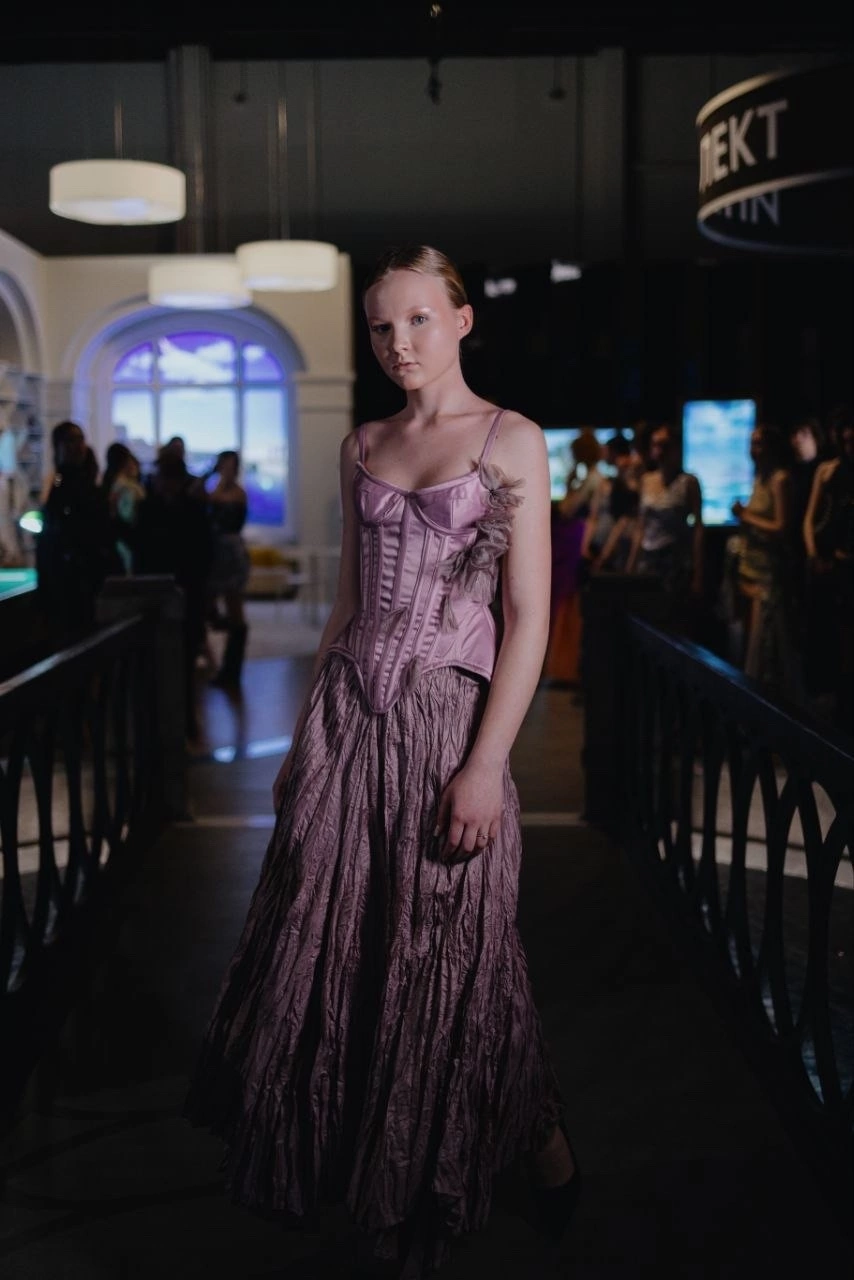 TM young. Модельная школа для детей и взрослых TOP MODEL FAMILY в Санкт-Петербурге