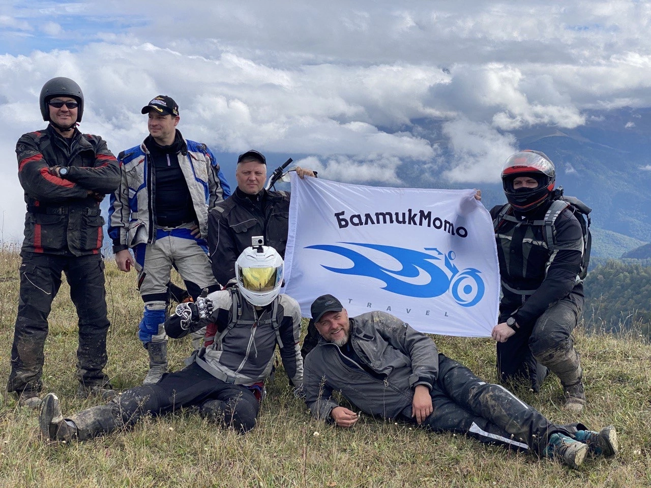 Мотопутешествия. Практический интенсив по безопасному управлению мотоциклом от В. Оллилайнен