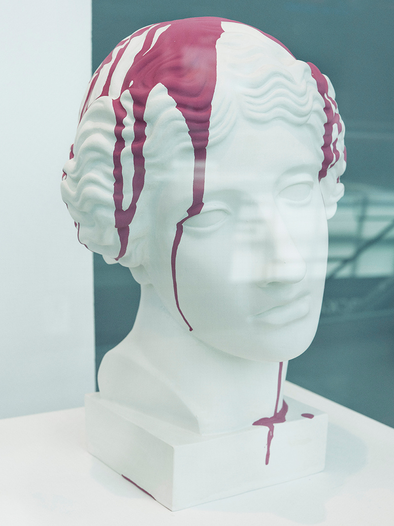 yulia artemyeva photographer white sculpture