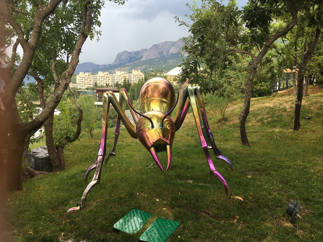 Локации для фотосессии в Ялте. Профессиональная фотосъемка в Крыму. Натуральные эмоции и живые кадры. Забронируйте дату прямо сейчас!