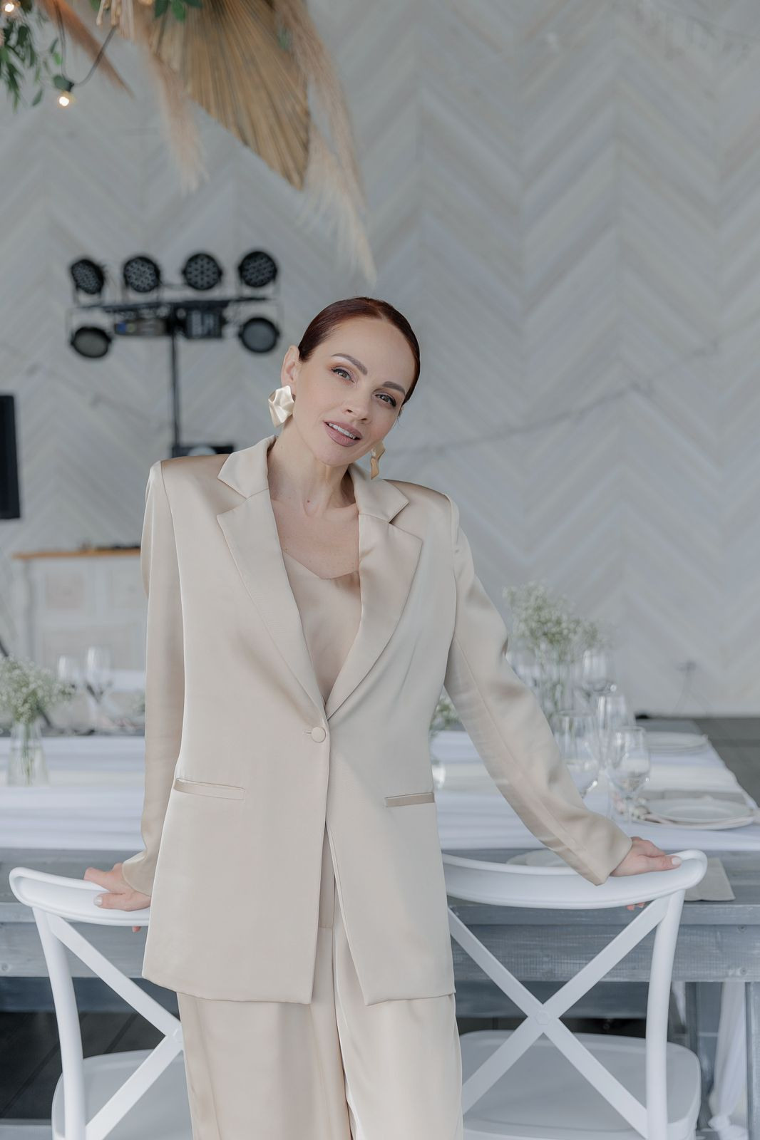 Ведущая Славина Дом у моря. Подрядчики и друзья сети свадебных площадок House for wedding