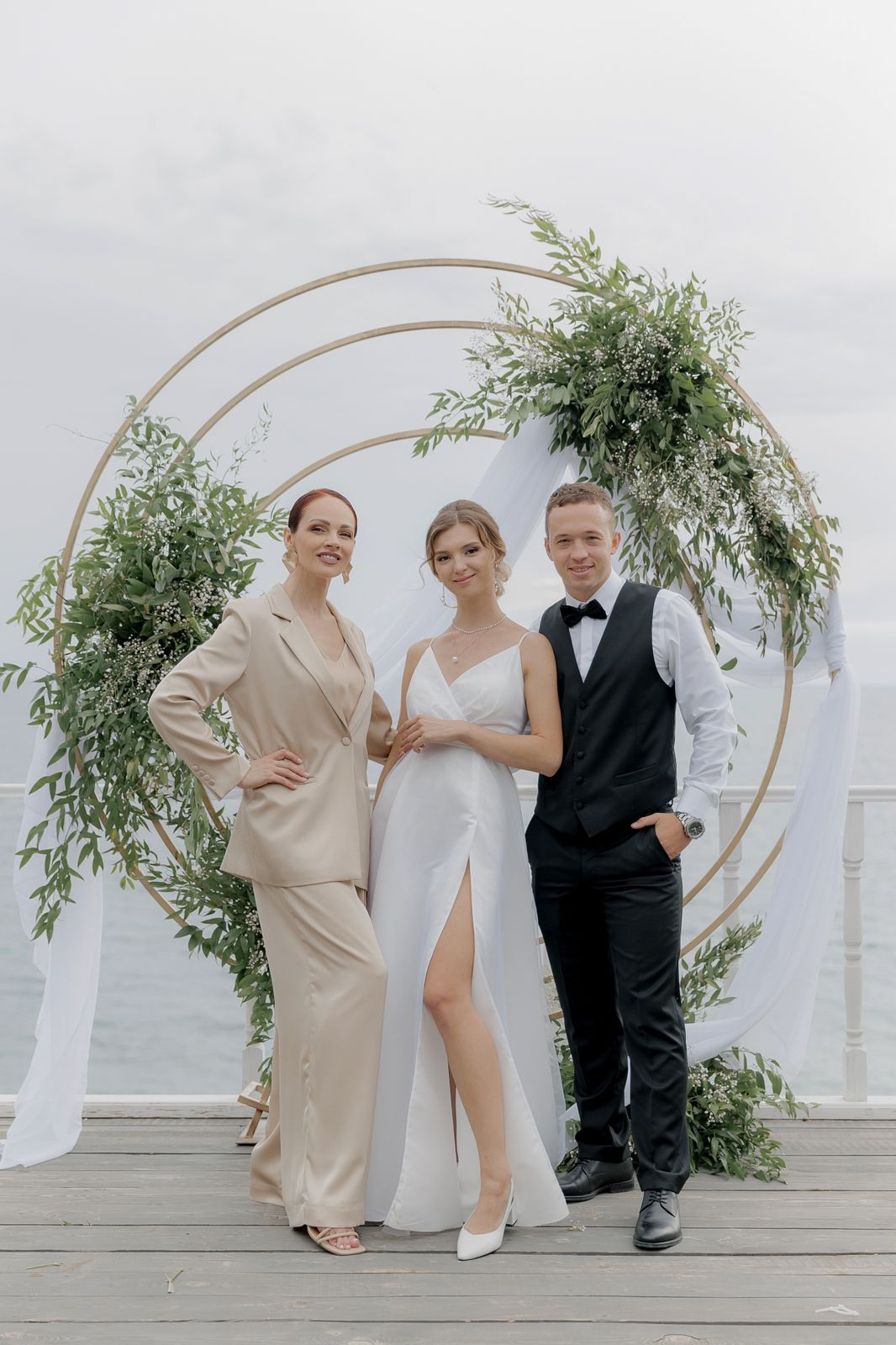 Ведущая Славина Дом у моря. Подрядчики и друзья сети свадебных площадок House for wedding