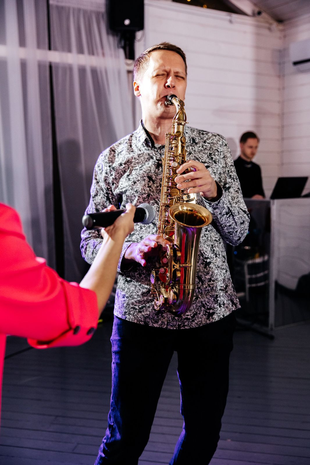 Кавер Калейдоскоп. Подрядчики и друзья сети свадебных площадок House for wedding