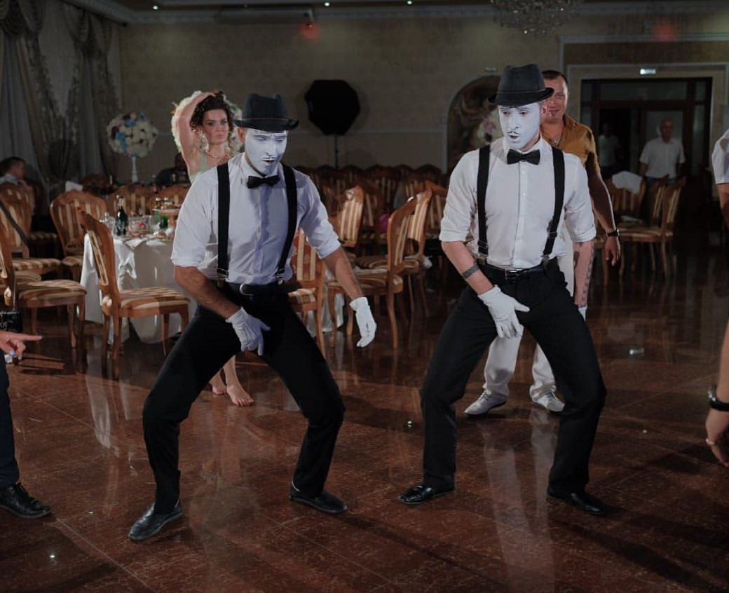 Ведущая Славина Дом у моря. Подрядчики и друзья сети свадебных площадок House for wedding