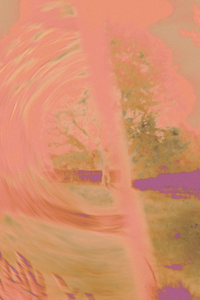 СНЫ О ДЕТСТВЕ. Визуальный артист Наташа Солнцева