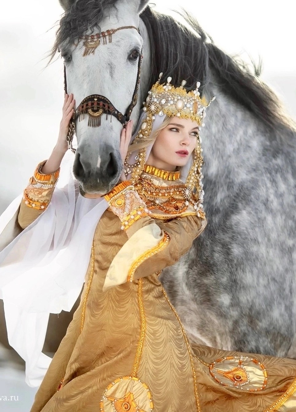 Княгиня Ольга. Русские народные костюмы в Москве