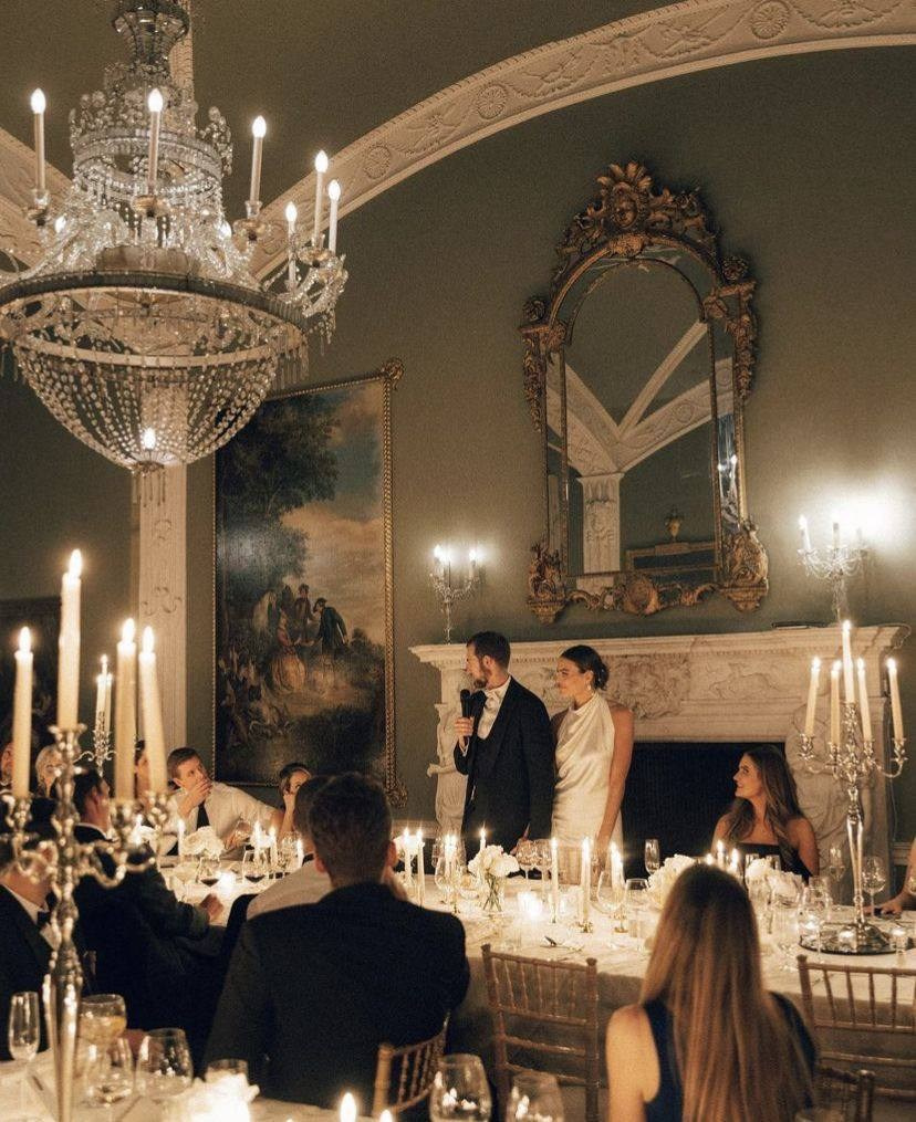 Ведущий мероприятий