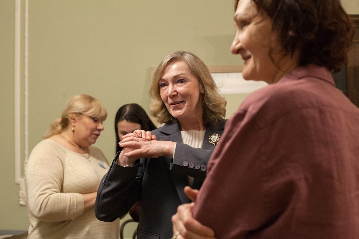 В Петербурге время чая. ФОТОГРАФ ЛИЛИЯ БИЧУРИНА