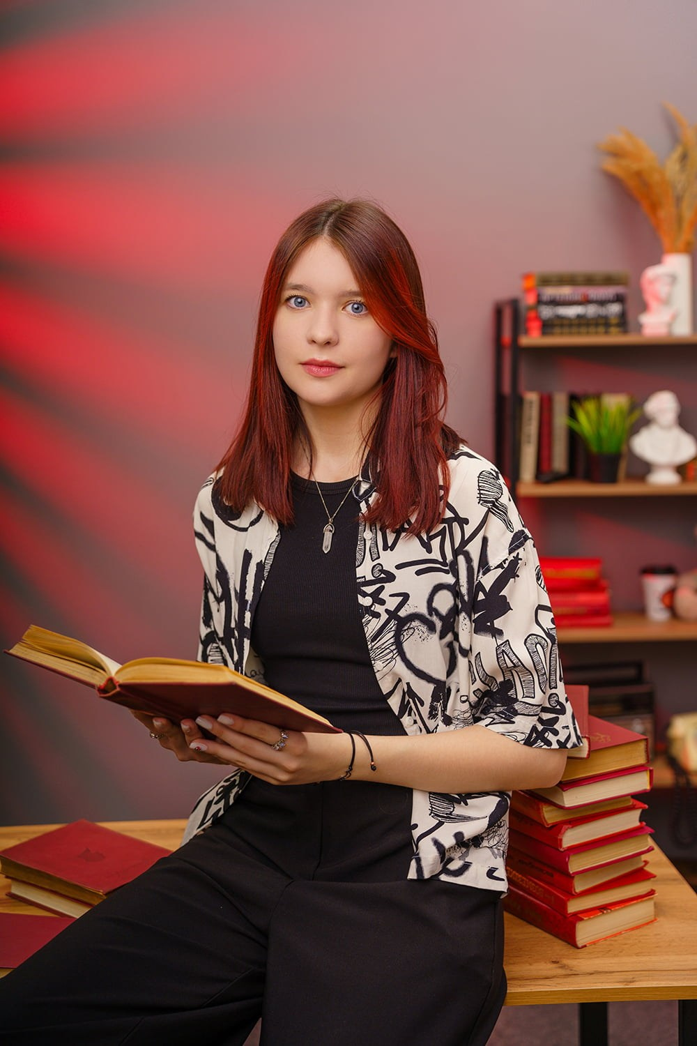 Выпускные альбомы для 9 класса школы 160. СИГМА | Студия выпускных альбомов Красноярск