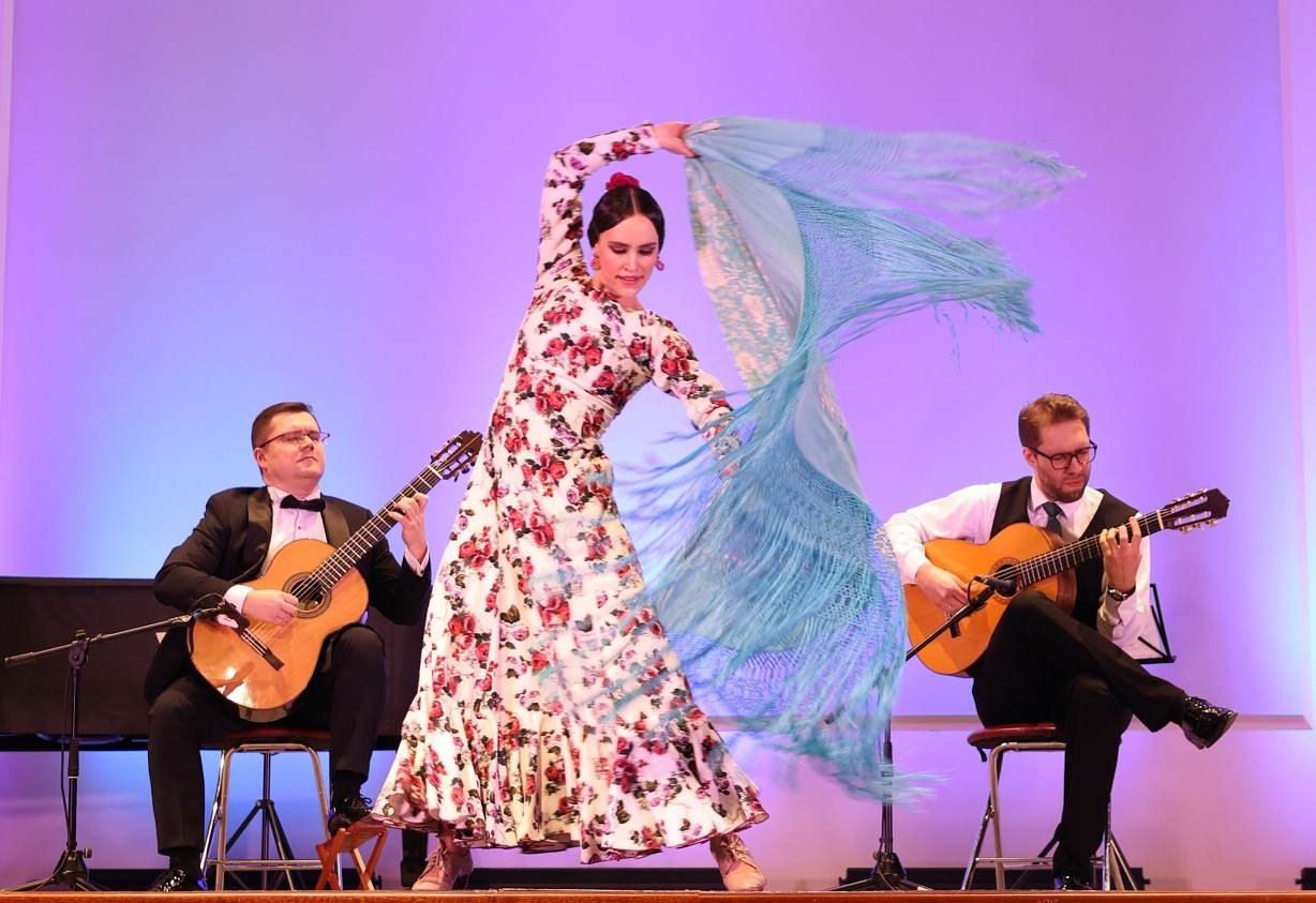 «Ночи в садах Испании» в Царицыно. Дмитрий Бородаев