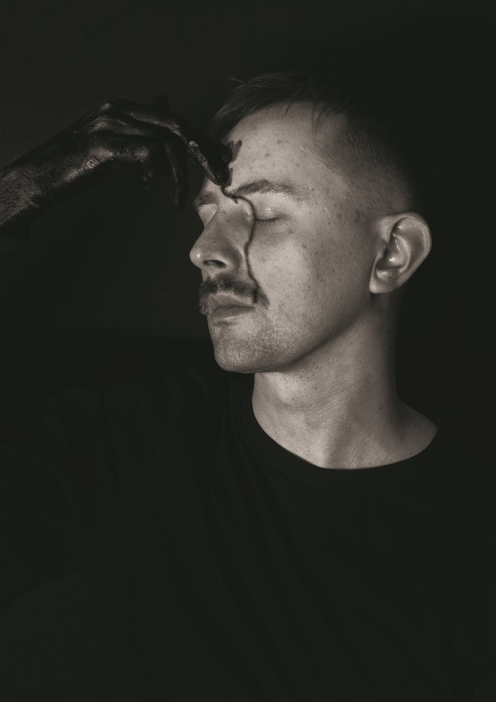 No One. Dima Bartenev self-photography