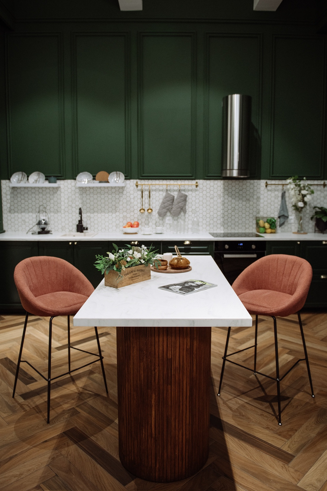 Зал LOFT-D 1.700р. Фотограф Герман Локоцкий, семейные фотосессии в Санкт-Петербурге