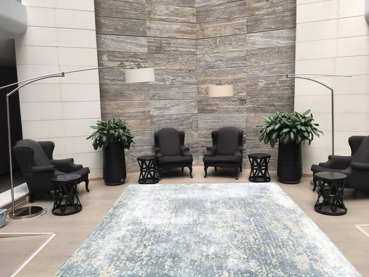 Локации для фотосессии в Ялте. Профессиональная фотосъемка в Крыму. Натуральные эмоции и живые кадры. Забронируйте дату прямо сейчас!