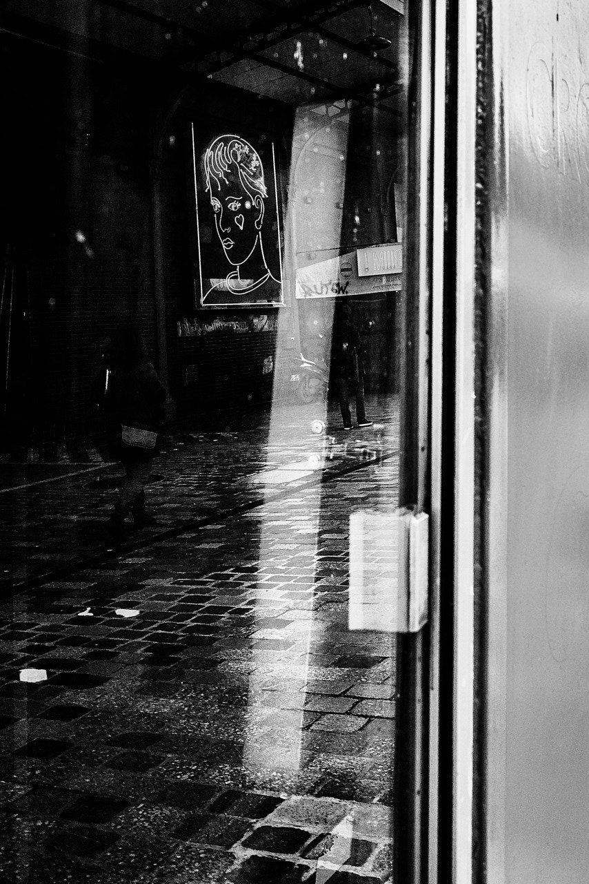 Paris: Download Error