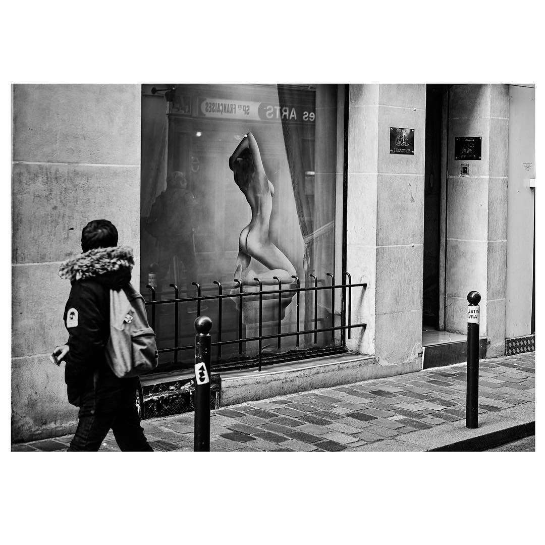 Paris: Download Error