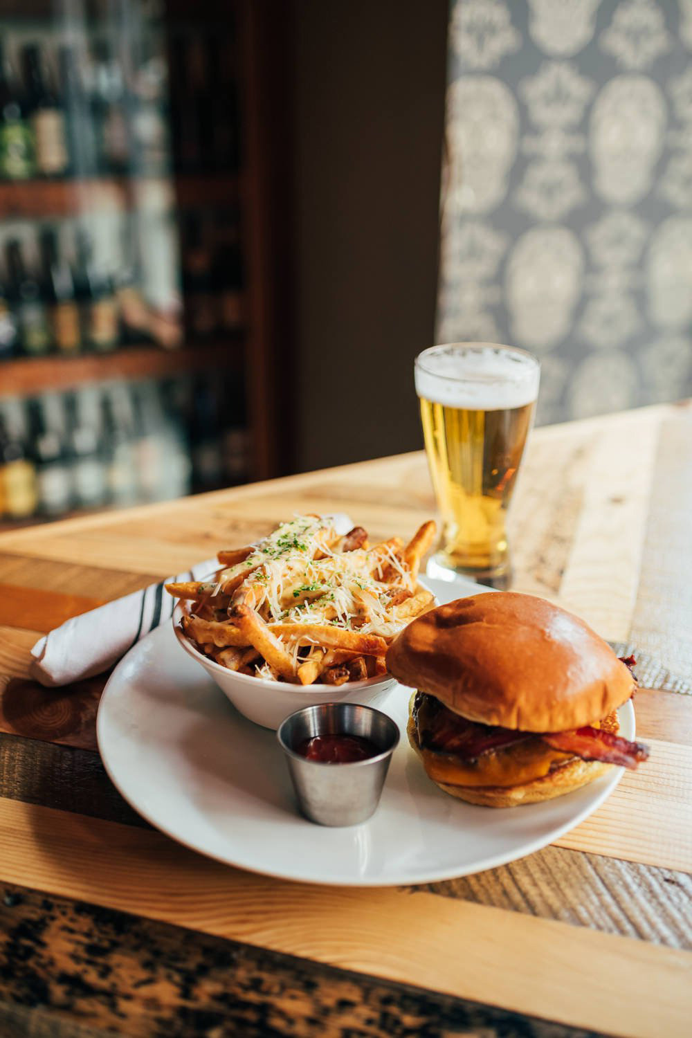 Серия съёмок для кафе в Черногории. Антон Артюшин, портретный фотограф. Москва