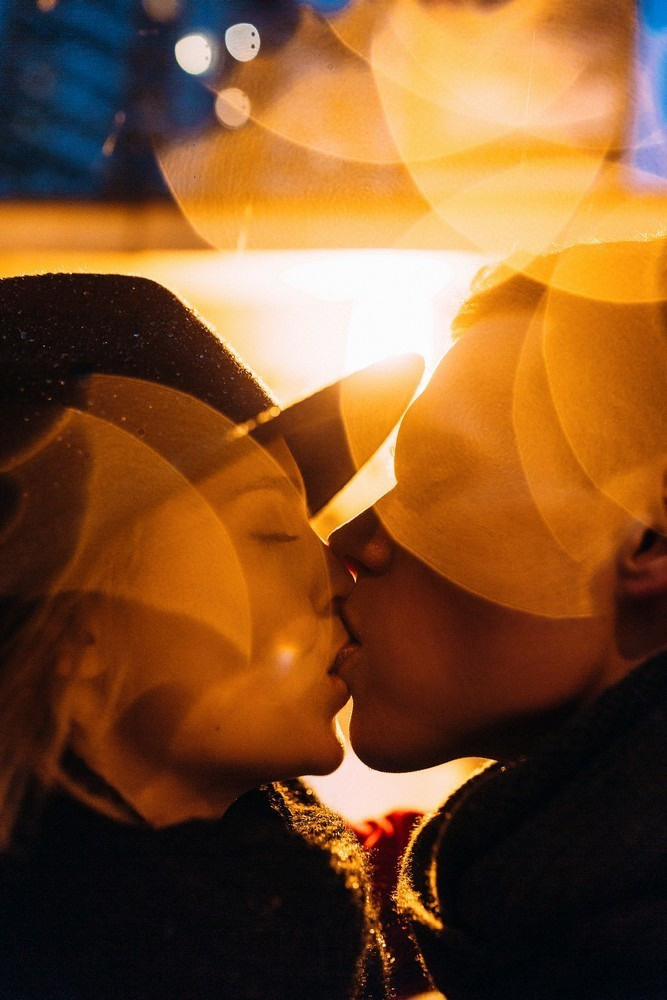 Мы будем работать вместе от момента вашего первого звонка и до получения готовых снимков, всё для того, чтобы добиться достижения общей цели - идеальных фото.