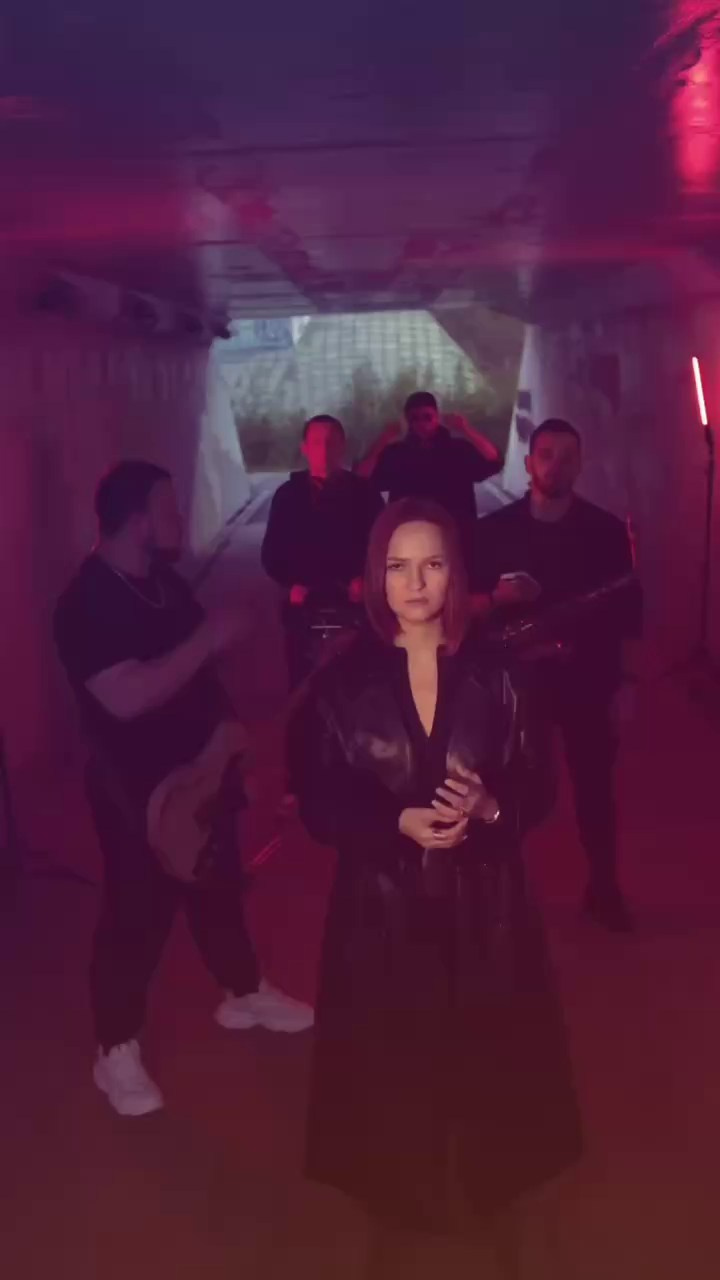 Контент для кавер-группы Dance Bro. Фотограф и видеограф Анна Жагорина