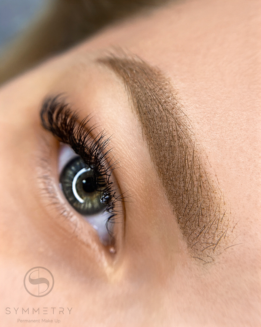 Ксения Старшинова перманентный макияж. Студия перманентного макияжа, косметологии и массажа SYMMETRY в Москве, м. Киевская