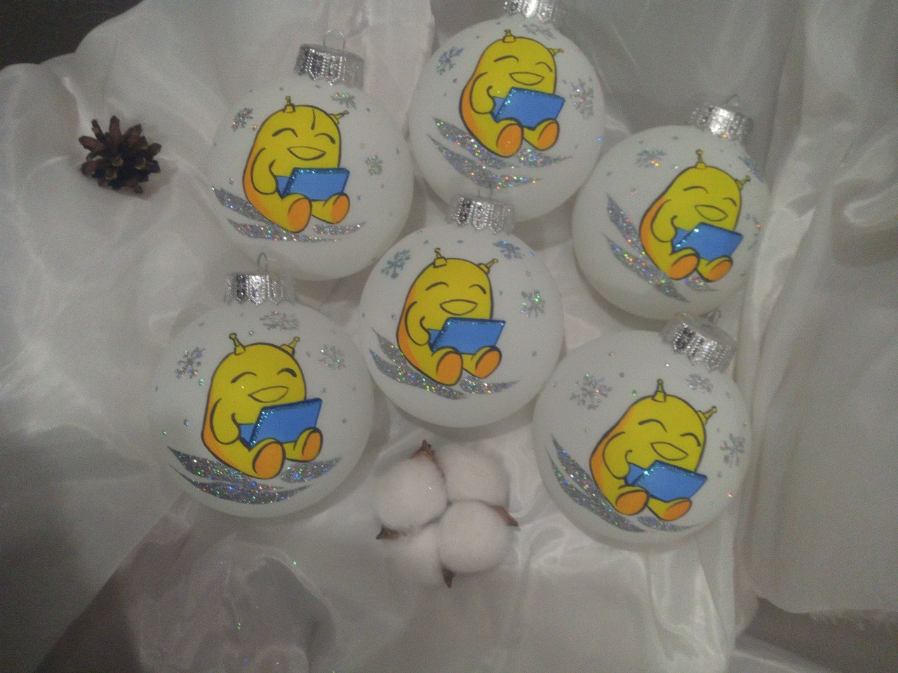 роспись на елочных шарах заказать